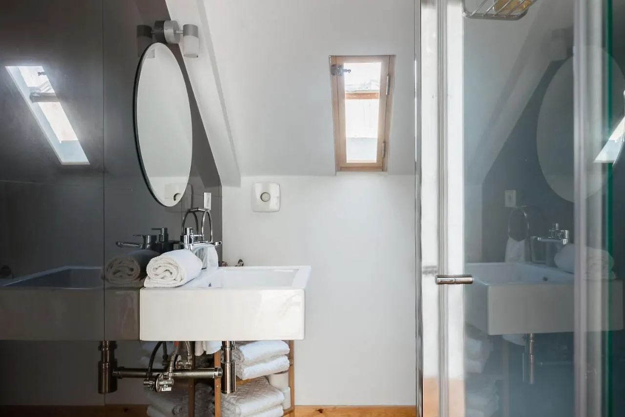 Apartmán Breathtaking River-City View Two Private Terraces 3 Bedrooms And 3 Bathrooms 17Th Century Building Central Bica Chiado District Lisboa